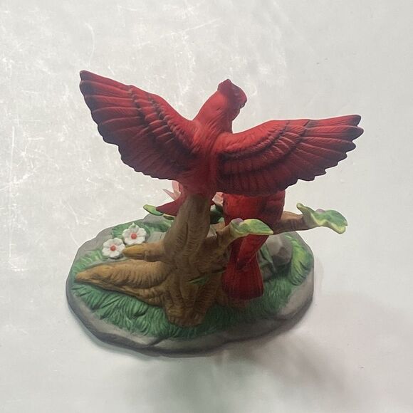 Vintage Wellington Collection Hummingbird Porcelain Figurine - Picture 5 of 12